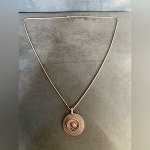 Chic Silver-Toned Pendant Necklace